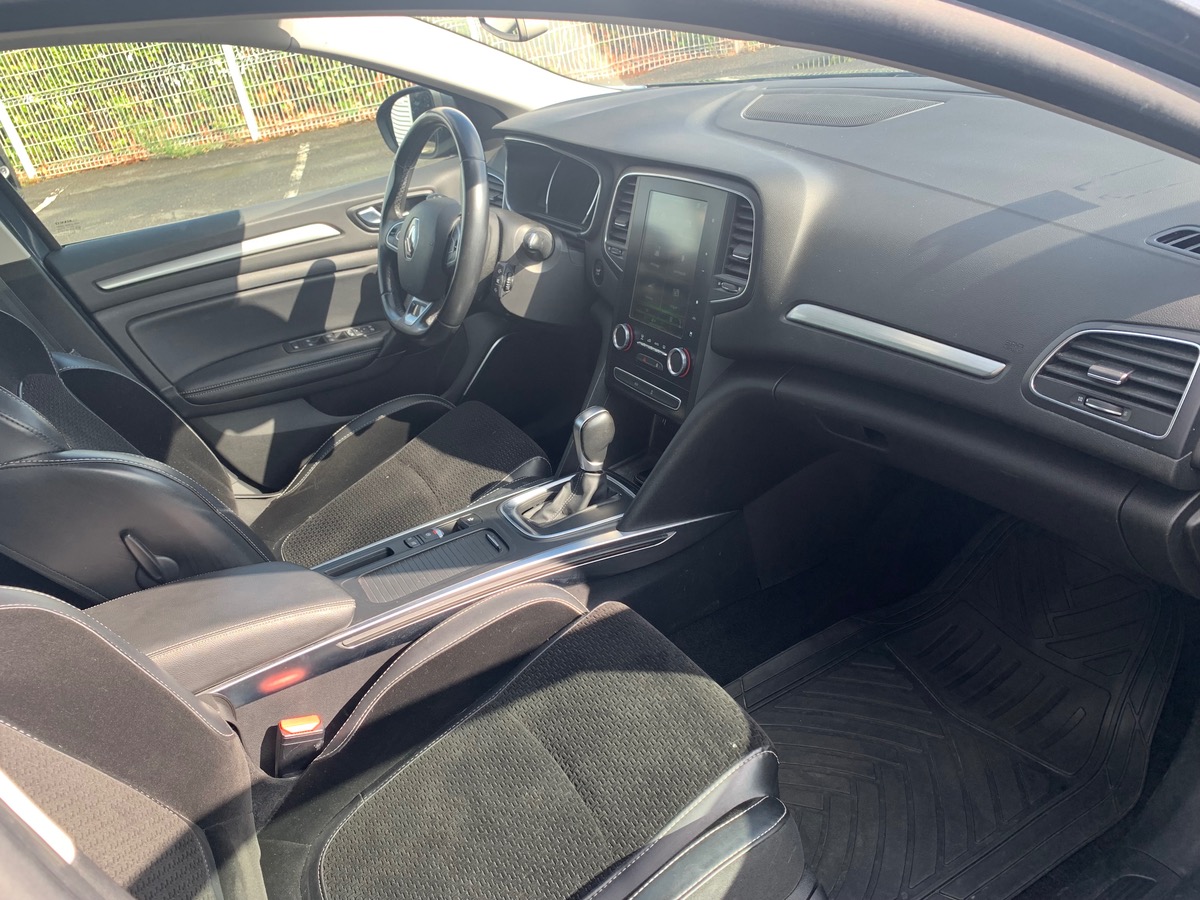 RENAULT Megane Estate Intens | GPS | Jantes Alu 17'' | Caméra de recul | Climatisation automatique