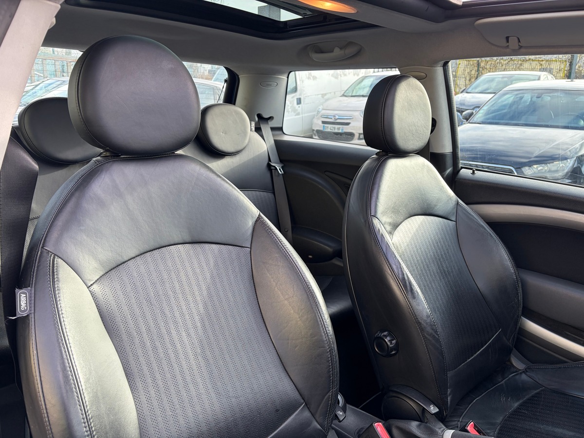 Mini Mini 2 (R56) Cooper S 1.6 i Turbo 175cv MOTEUR A CHAINE - TOIT OUVRANT - CLIM AUTO