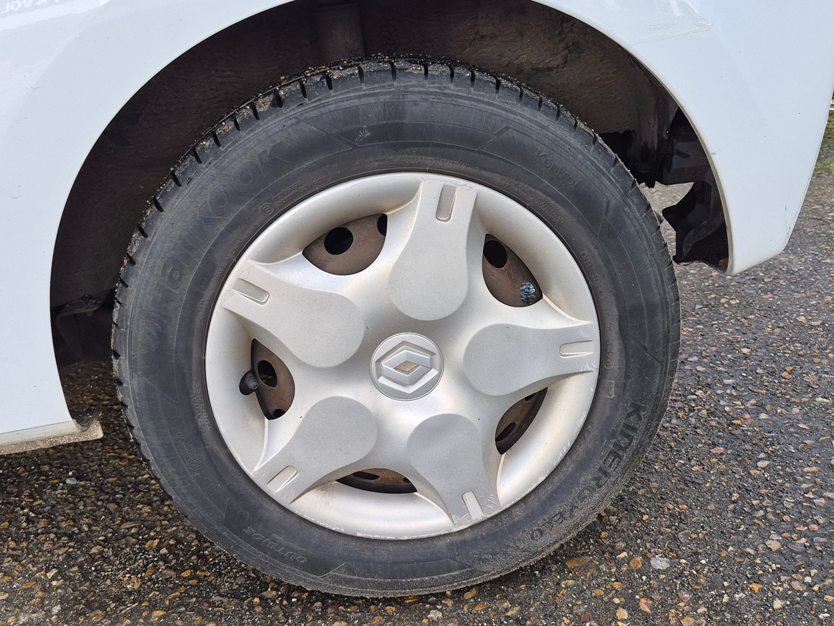 RENAULT Twingo II 1.2 16V LEV ACCESS