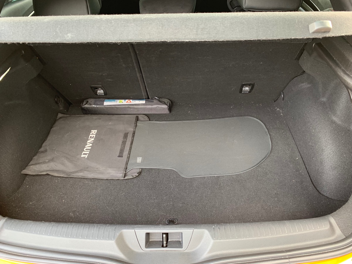 RENAULT Megane 280 ch | RS | JA 19" Interlagos diamantées | Affichage tête haute | GPS