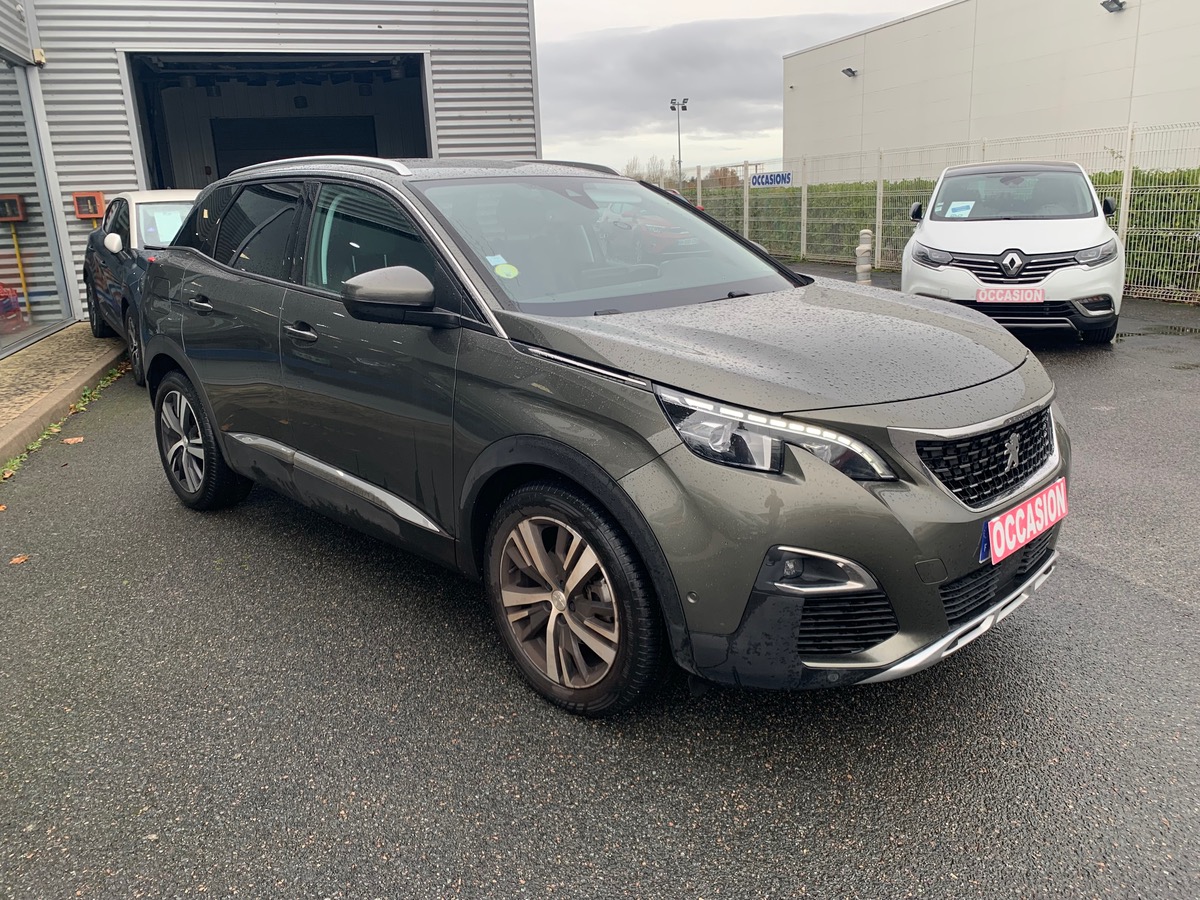 Peugeot 3008 130 ch | Allure business | Mirror link | Caméra recul | Coffre assisté électriquement