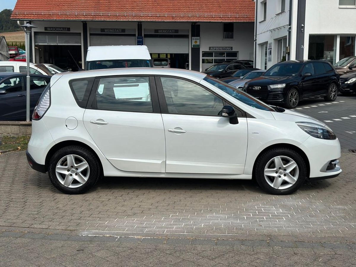 RENAULT Scenic III 1.2TCE Limited