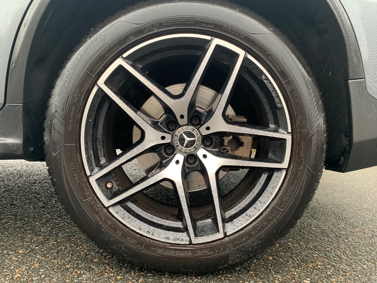 Mercedes-Benz GLC Coupé 204 | 250 4MATIC | Toit Panoramique | Caméra Recul | Attelage électrique