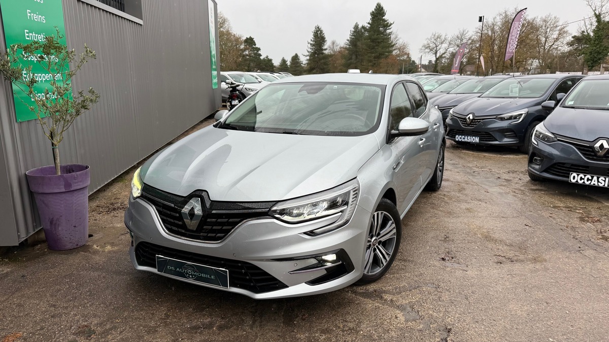 RENAULT Megane IV 4 dci 115 Chx EDC BOITE AUTOMATIQUE 06/2021 COCKPIT PHASE 2 CAMERA 68 300 Kms