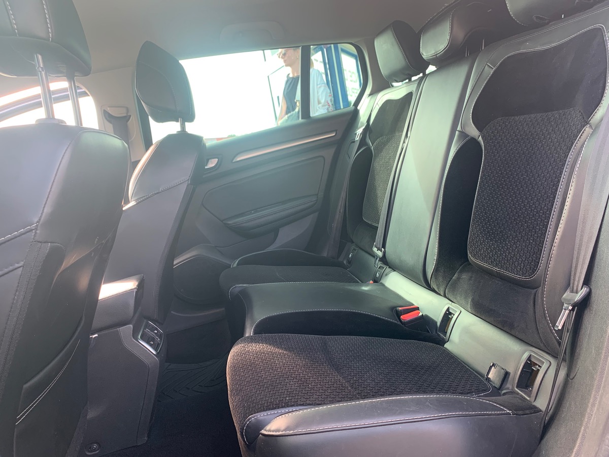 RENAULT Megane Estate Intens | GPS | Jantes Alu 17'' | Caméra de recul | Climatisation automatique