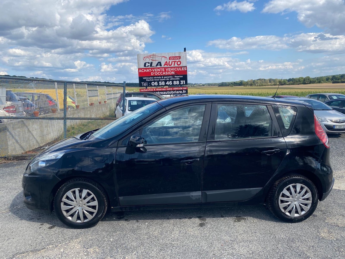 RENAULT Scenic III 1.5 dci 95cv 1ère main 