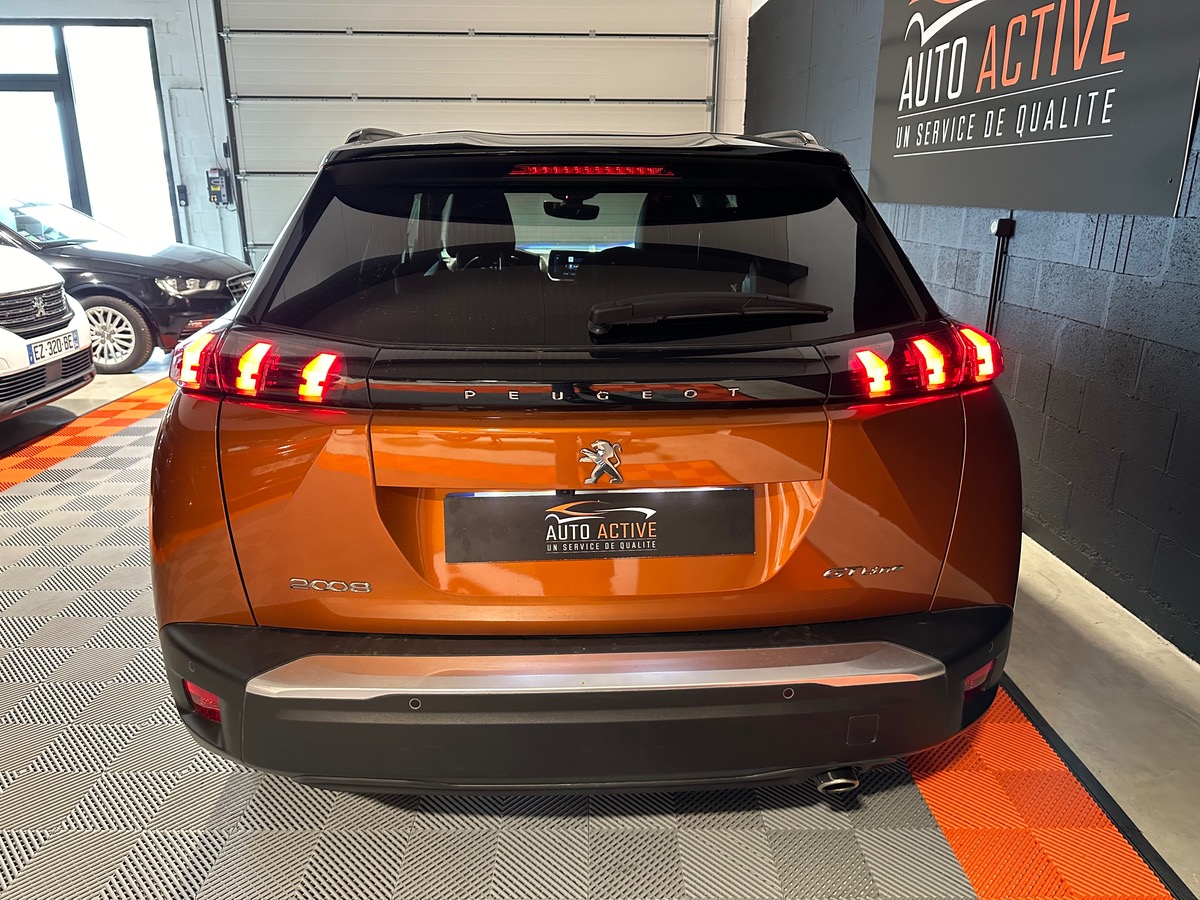 Peugeot 2008 GT LINE 1ERE MAIN