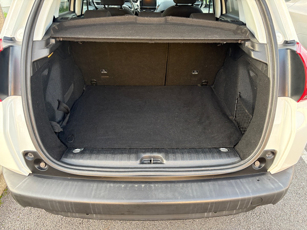 Peugeot 2008 1.2 82CH STYLE 4.0CV - GARANTIE 1 AN