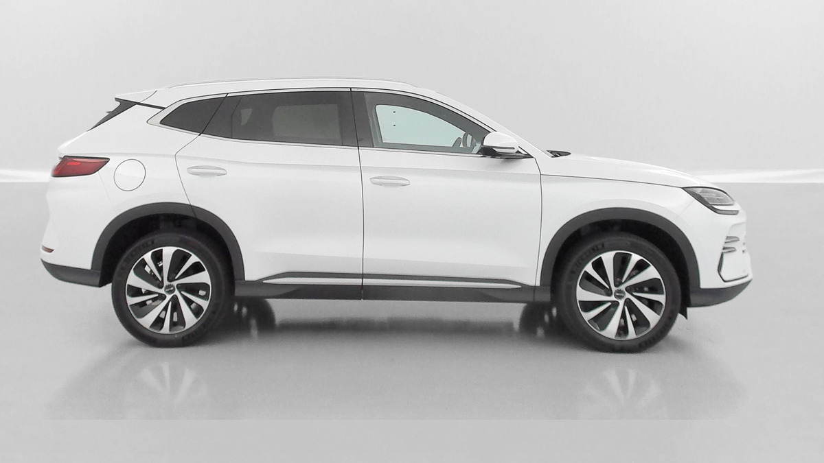BYD BYD SEAL U 1.5l DM-i 218 chevaux | PHEV Boost (18kWh) | Apple CarPlay | PLUSIEURS COLORIS