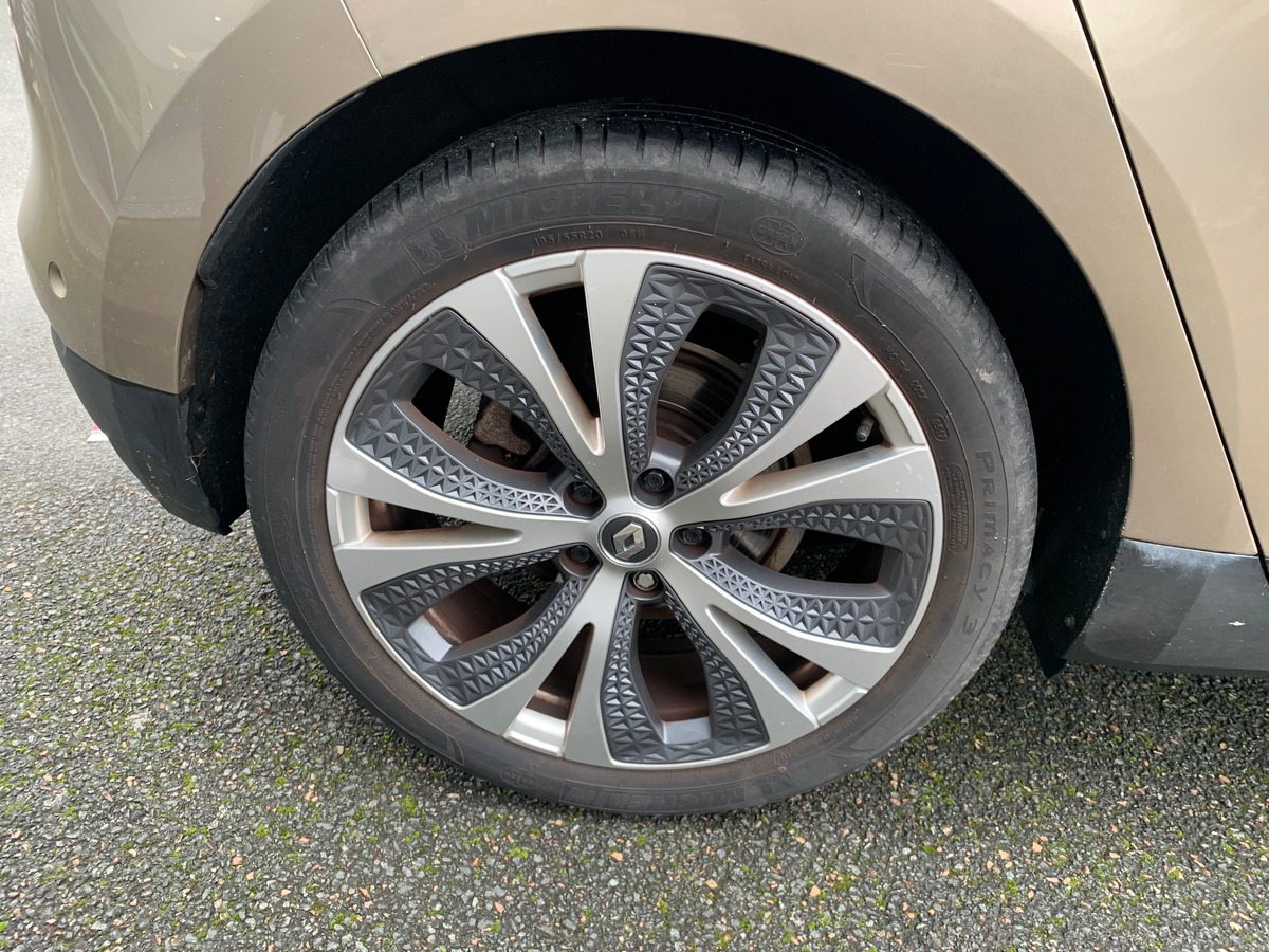 RENAULT Scenic INTENS | Système d'accès, démarrage sans clé | Caméra de recul | Phares avant LED