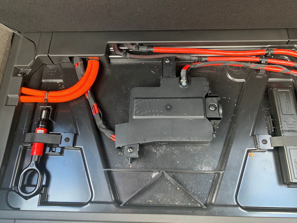 Porsche Panamera 465 ch | Platinium Edition | 4 E- Hybrid | TVA Récupérable | Jantes Sport Exclusive