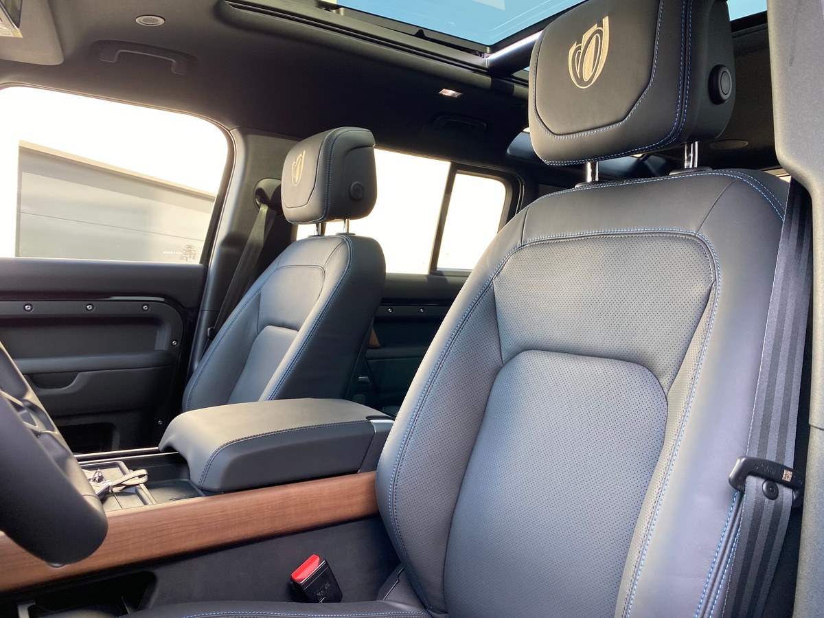 LAND ROVER DEFENDER 110 P400E HSE COUPE DU MONDE / 18850 KMS