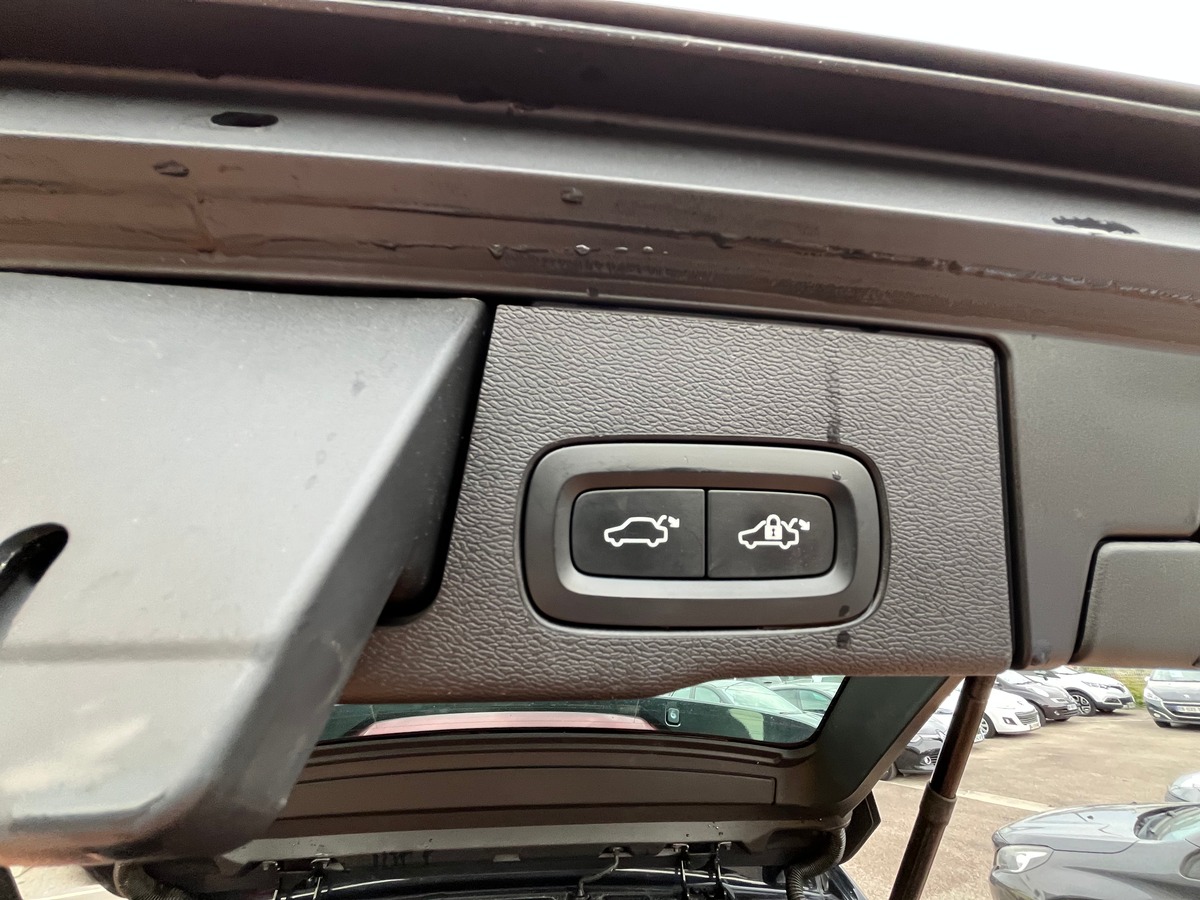 Volvo XC60 II Phase 2 B4 2.0 TDi Mild Hybrid FWD Geartronic8 197 CH INSCRIPTION
