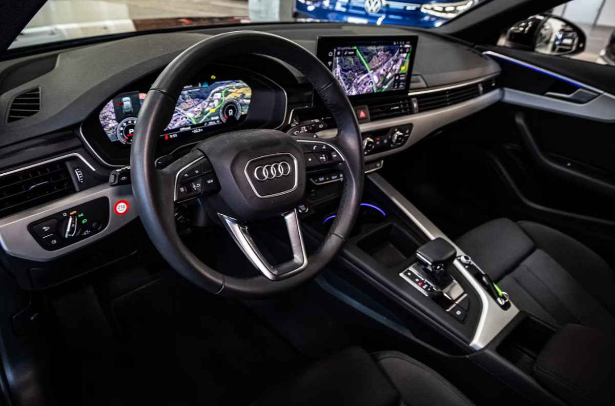 Audi A4 Avant V 40 TFSI 204ch Competition S tronic 7