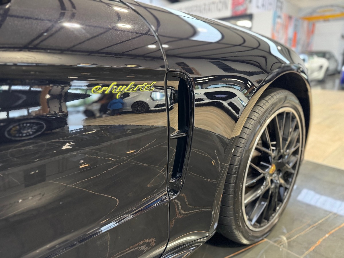 Porsche Panamera Spt Turismo 4 E-Hybrid Sport Turismo PDK  full black cp