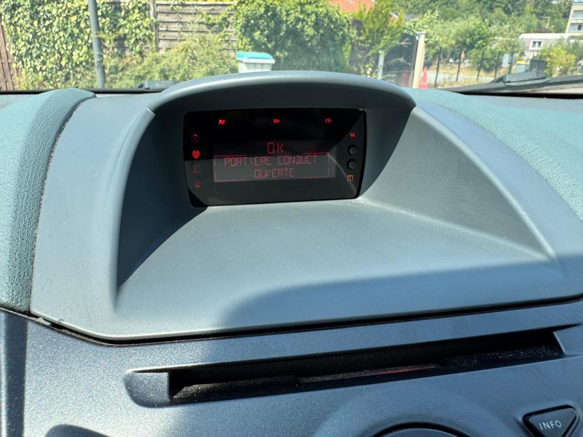 Ford Fiesta 1.4 TDCI 70- Première main- Distribution neuve