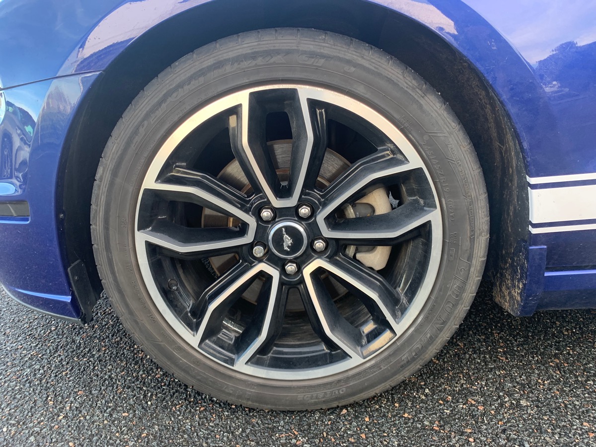 Ford MUSTANG GT V8 425 ch | GT | Aide stationnement arrière | Phares bi xénon | Jantes 19