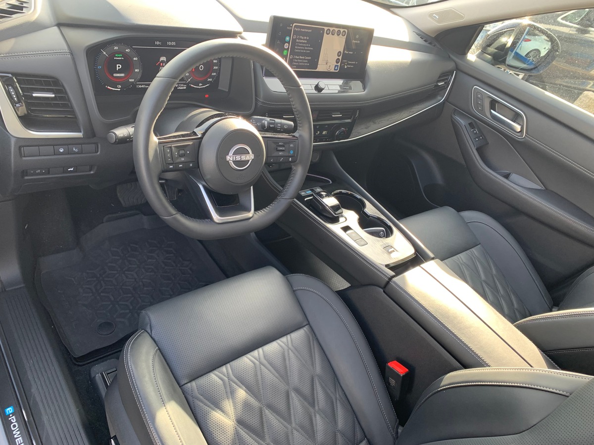 Nissan X-trail 204 | Tekna | Toit ouvrant panoramique | Caméra recul | Siéges chauffants | Attelage