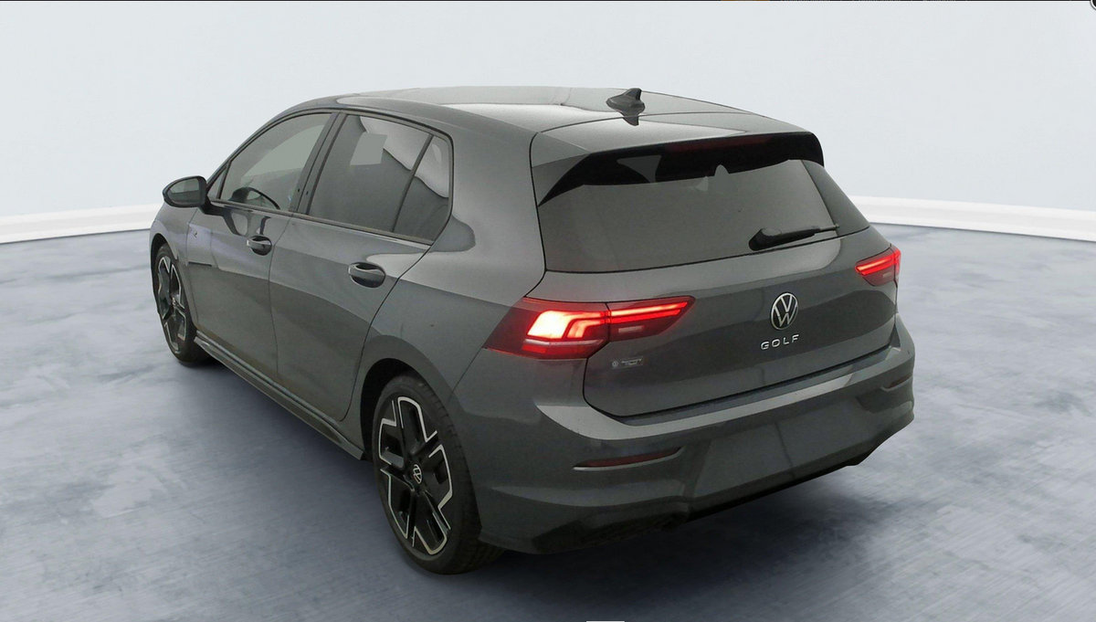 Volkswagen Golf 8 NOUVELLE 2.0 TDI 150 DSG7 R-LINE PLUSIEURS COULEURS DISPONIBLE
