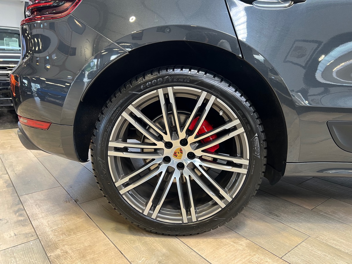 Porsche Macan GTS 3.0 BI-Turbo V6 360 cv PDK7 