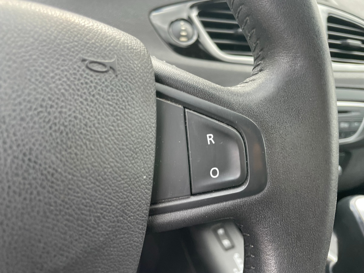 RENAULT Grand Scenic 1.5dci 110