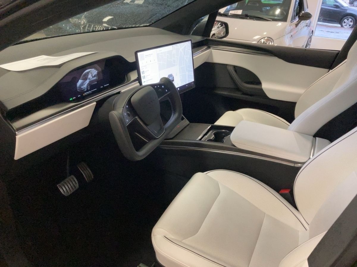 Tesla Model X Plaid 100 kWh 6 places Pilote automatique amélioré
