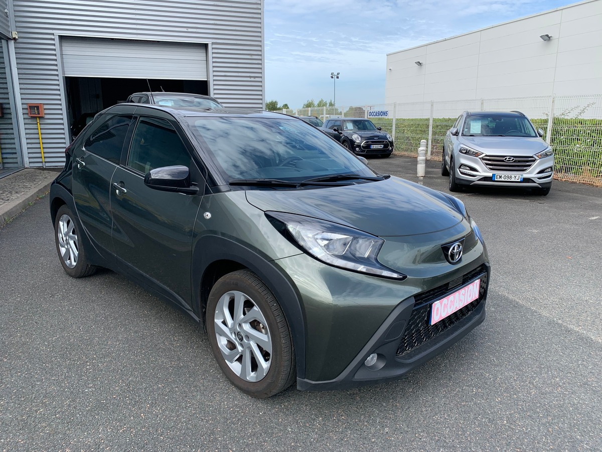 Toyota Aygo X 72 | Design | Apple car play | Régulateur | Climatisation | Ecran couleur tactile 8 "