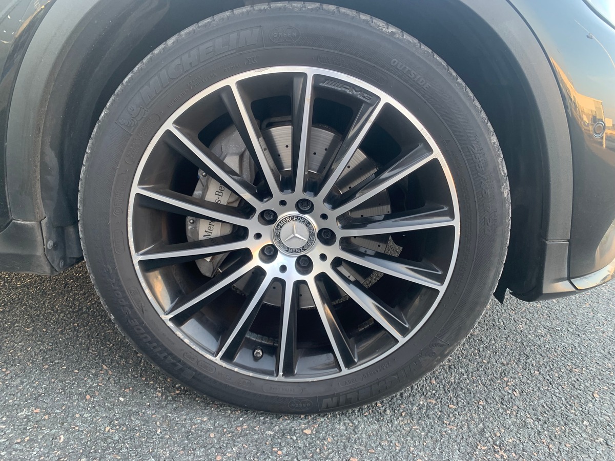 Mercedes-Benz GLC Coupé 170 ch | 4MATIC | Toit ouvrant | Caméra de recul | Avertisseur angles morts