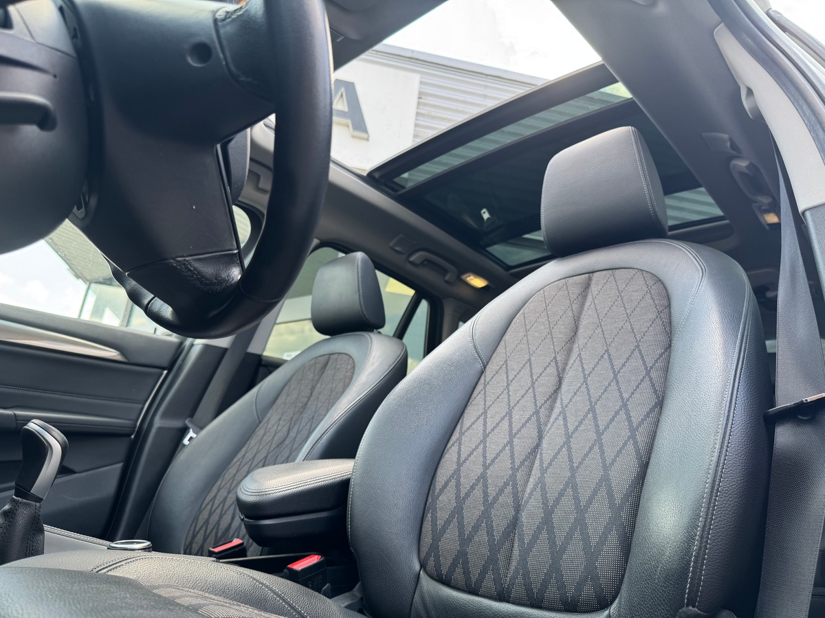 Bmw X1 116 | X-Line sDrive | Toit panoramique | Caméra recul | Régulateur vitesse | Siéges chauffant
