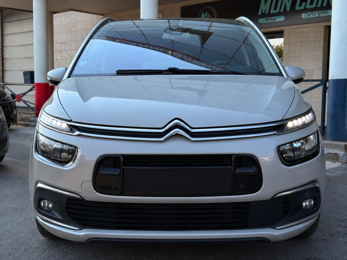 Citroën C4 SpaceTourer Shine II 1.6 BlueHDi 120 cv - Toit panoramique