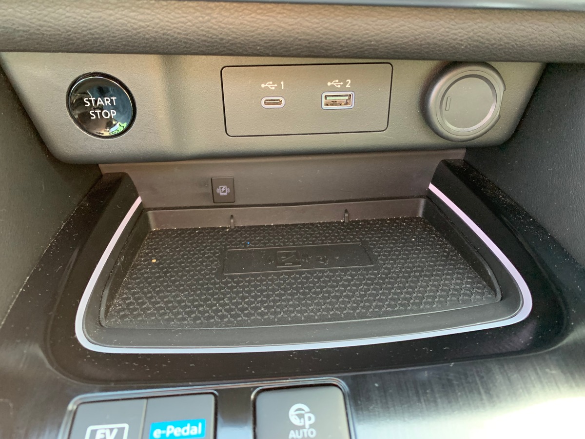 Nissan X-trail 204 | Tekna | Toit ouvrant panoramique | Caméra recul | Siéges chauffants | Attelage