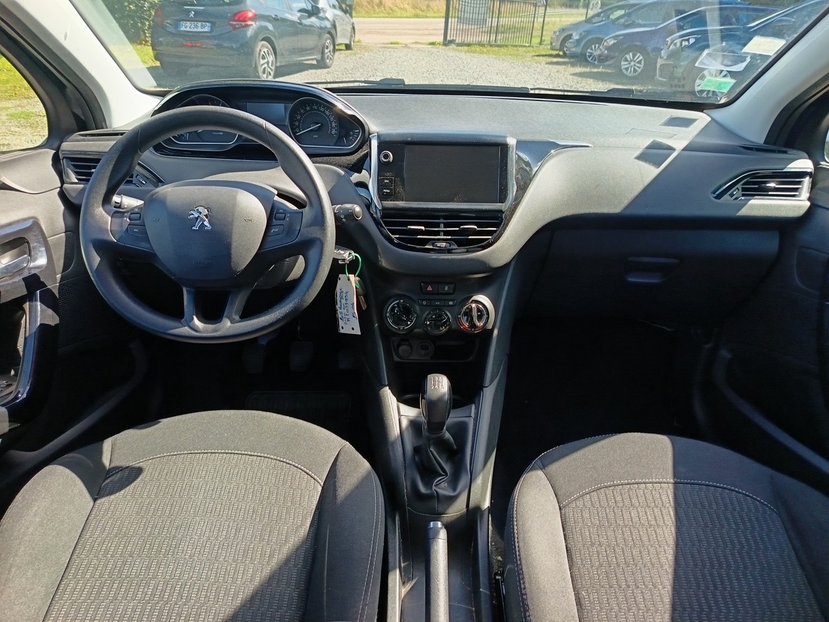 Peugeot 208 1.2L 68 CH ACTIVE Gtie 6 mois / Android Auto/ Gps