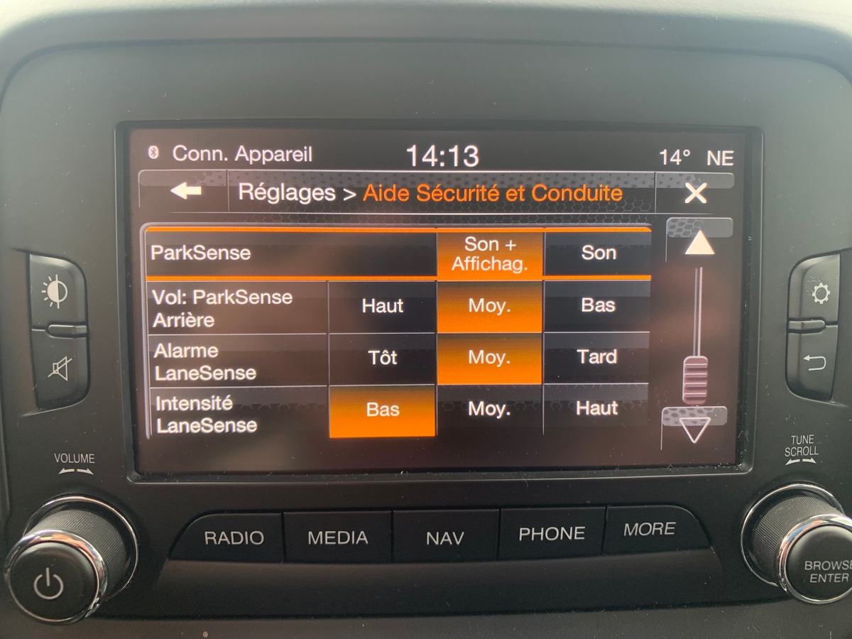 Jeep Renegade 120 chevaux | Régulateur de vitesse | Radar de recul | Bluetooth | Cuir | GPS