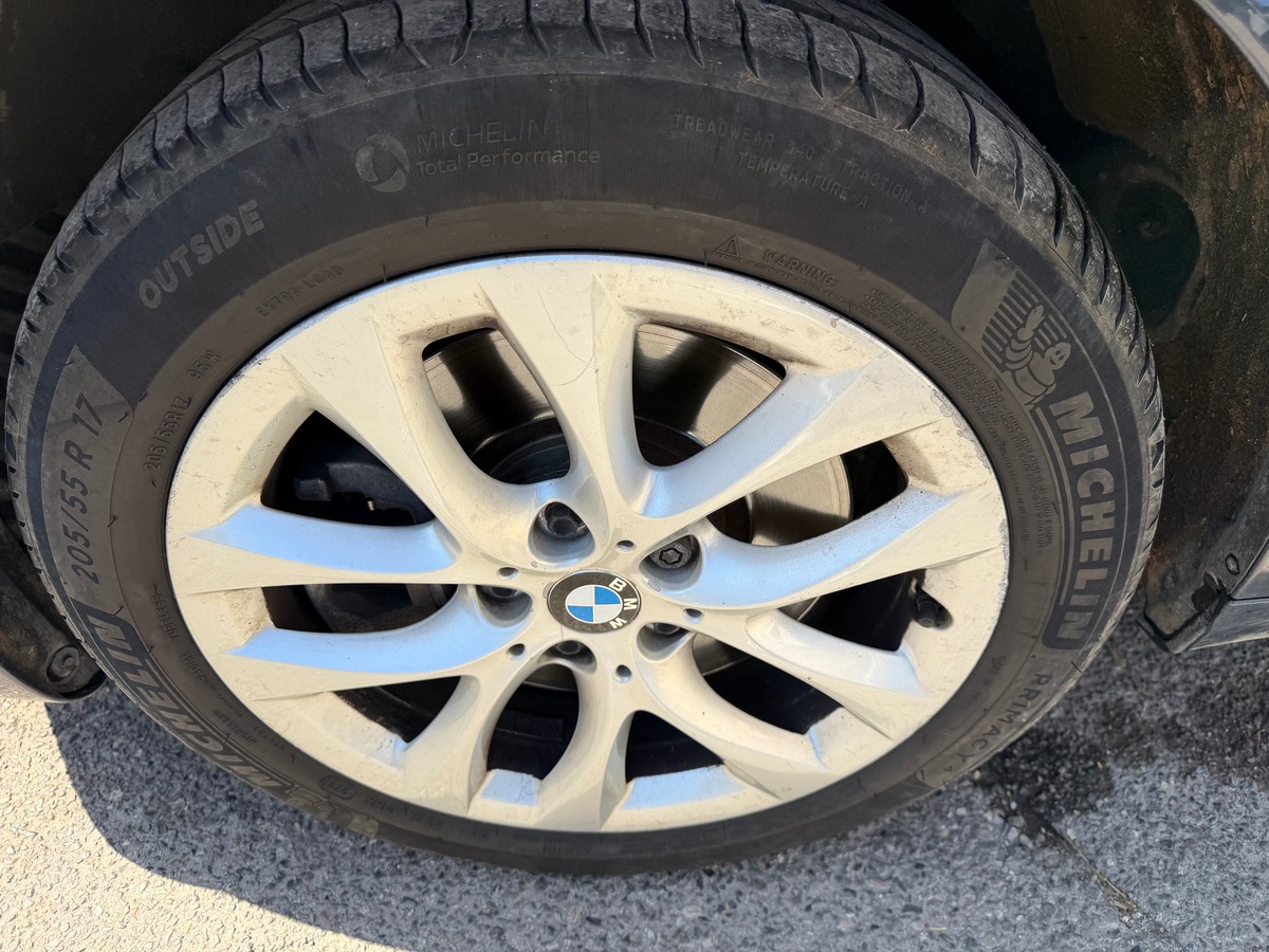 Bmw Série 2 220 2.0d 190 CV Xdrive Gran Tourer  / 7 Places / Toit Ouvrant /Harman Kardon