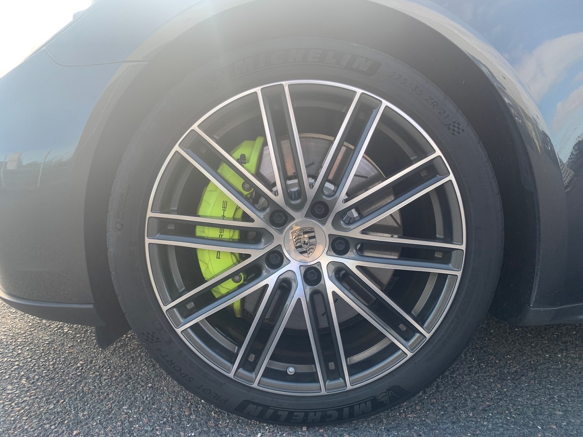 Porsche Panamera 462 | V6 | 4 E-HYBRID | Caméra | Apple car play | GPS | GARANTIE PORSCHE APPROVED