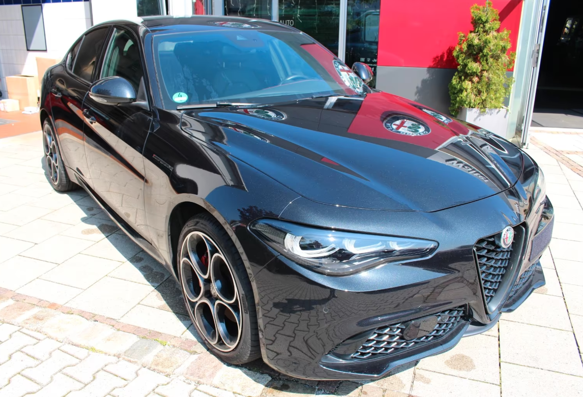 Alfa Romeo Giulia 2.0T 280ch Competizione Q4 AT8 Garantie Alfa Romeo 06/2027