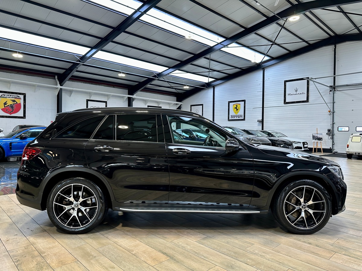 Mercedes-Benz Class GLC 300 d AMG Line 245 ch 4Matic 9G-TRONIC 300d