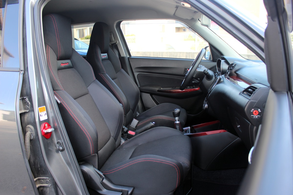 Suzuki Swift V (2) SPORT 1.4 VVT Boosterjet Hybrid SHVS 129 ch
