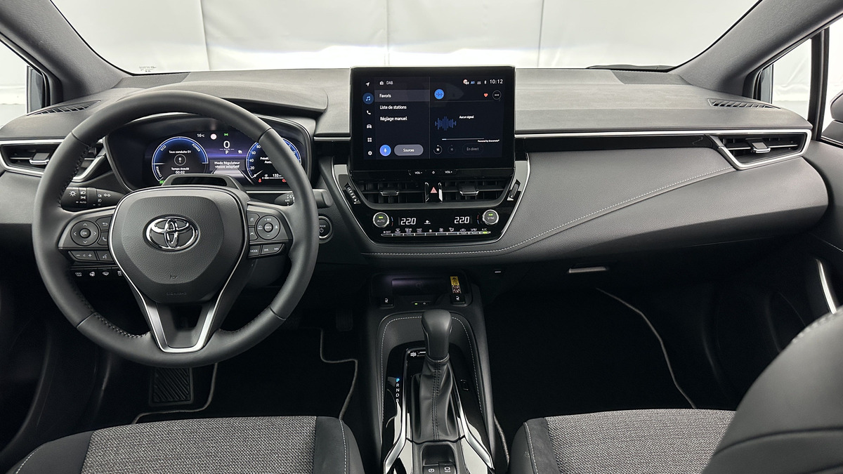 Toyota Corolla Touring Spt 1.8 Hybride 140 Design | Écran couleur tactile 10,5’’ | PLUSIEURS COLORIS