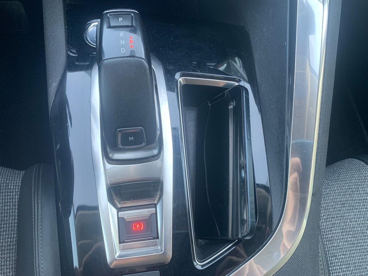 Peugeot 3008 130 chevaux | Allure | Caméra de recul | Régulateur de vitesse | Capteur d'angle mort