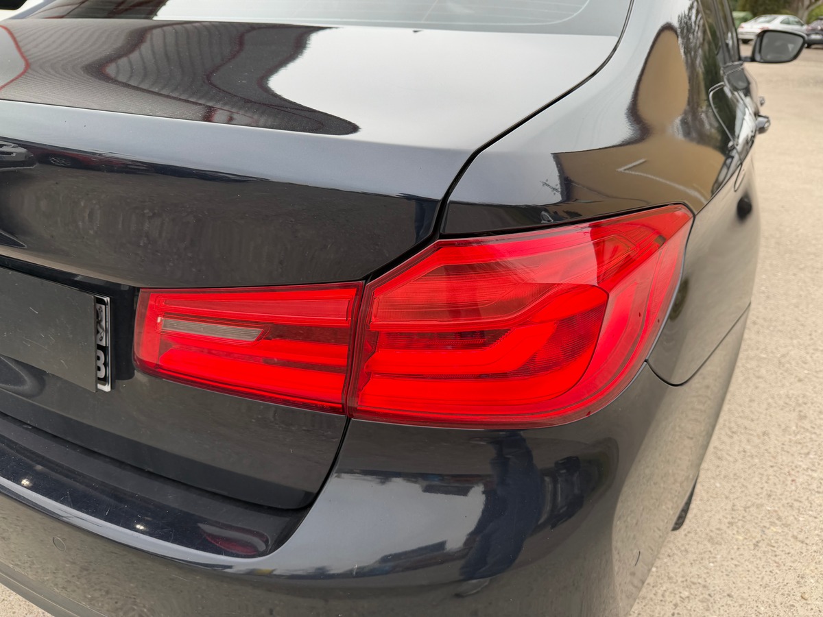 Bmw Série 5 G30 520D xDrive 190 ch BVA 8 M Sport Harman Kardon / Toit ouvrant / Caméra 360°