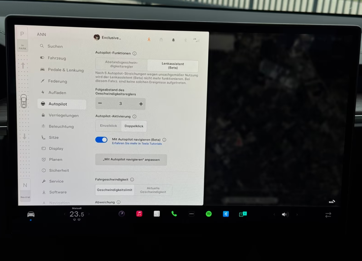 Tesla Model X Dual Motor Palladium/7 places/Pilote Automatique Amélioré/Attelage/TVA