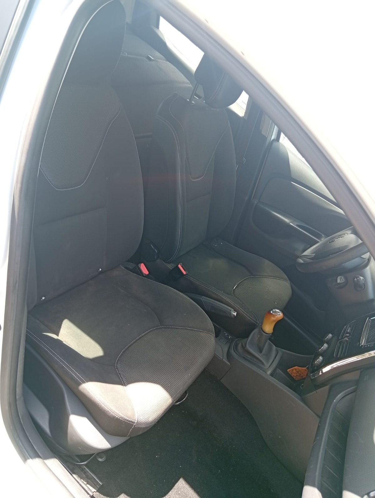 RENAULT Clio Sté 1.5 dCi 75ch Air MédiaNav eco² 90g / DISTRIBUTION NEUVE / TVA RECUPERABLE