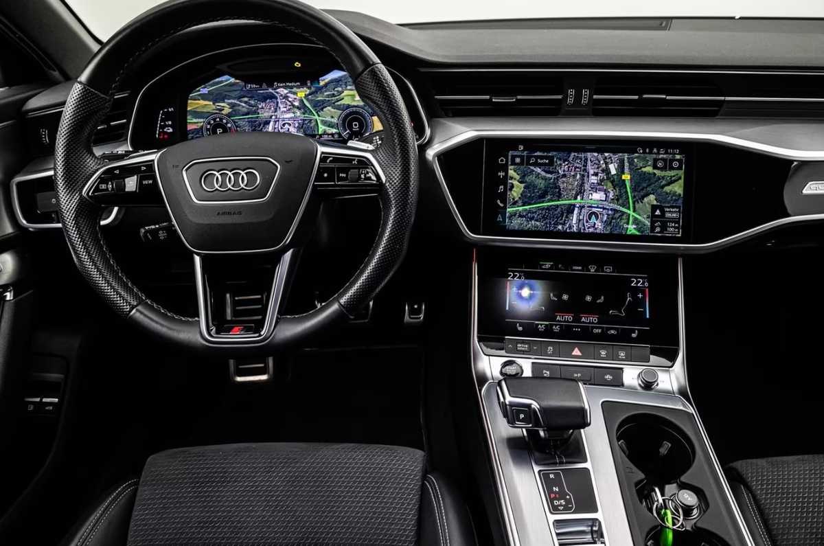 Audi A6 Avant 55 TFSI e 367ch Compétition quattro S tronic 7/VO allemand/Bang&Olufsen/Toit ouvrant