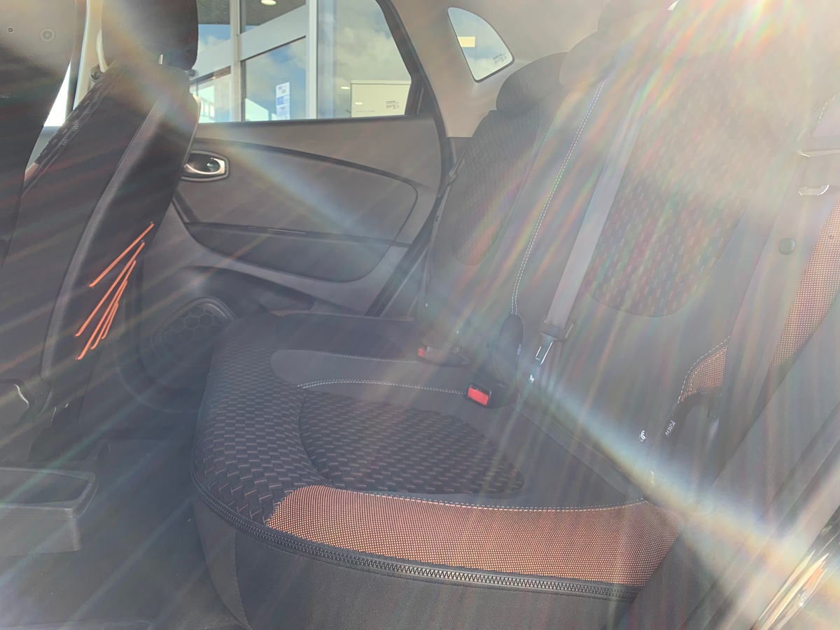 RENAULT Captur 120 ch | Intens | Régulateur vitesse | Radar stationnement arriére | GPS | Bluetooth