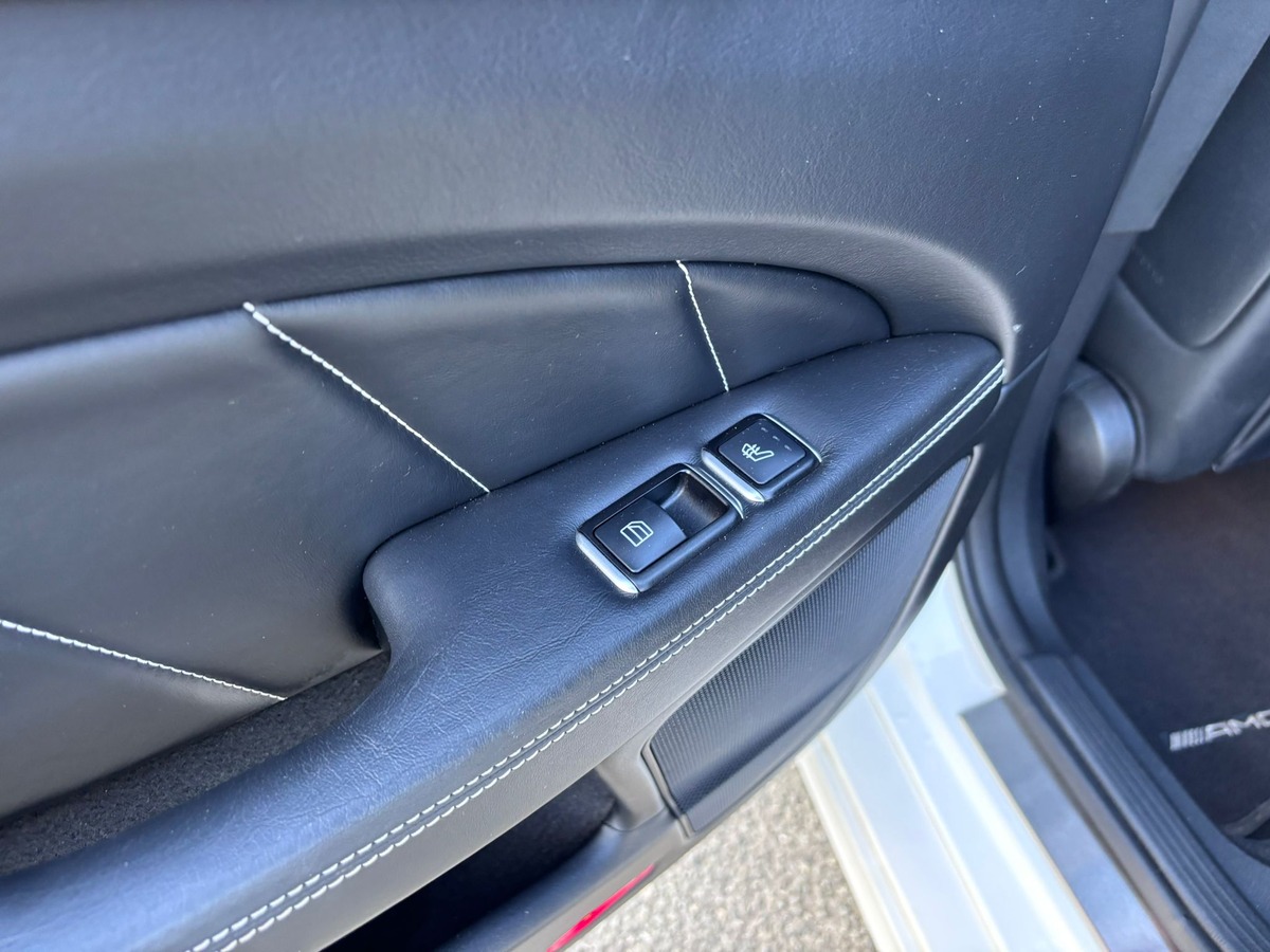 Mercedes-Benz CLS Shooting Brake 63 S AMG 585 - 4 MATIC - Garantie