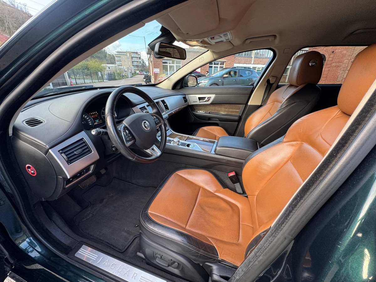 Jaguar XF 2.2D 200CV SPORTBRAKE LUXE - Garantie