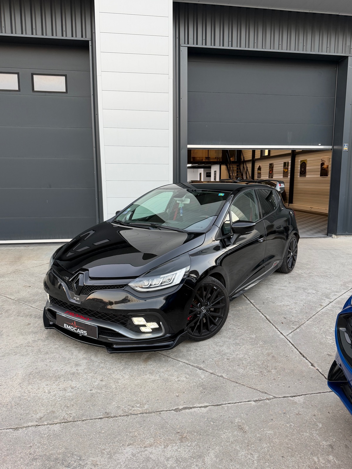 RENAULT Clio RS TROPHY Phase 2 1.6 T 16V EDC6 220 cv Boîte auto