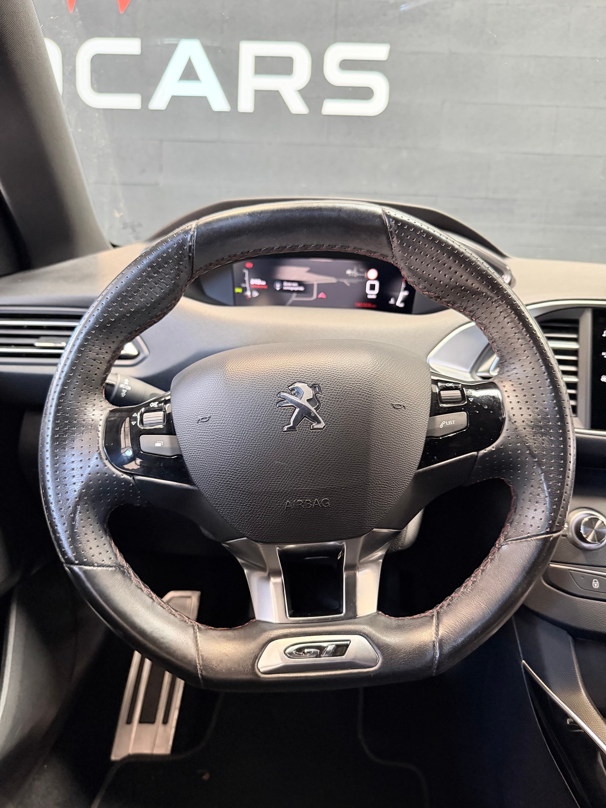 Peugeot 308 1.5 BLUEHDI 130 GT