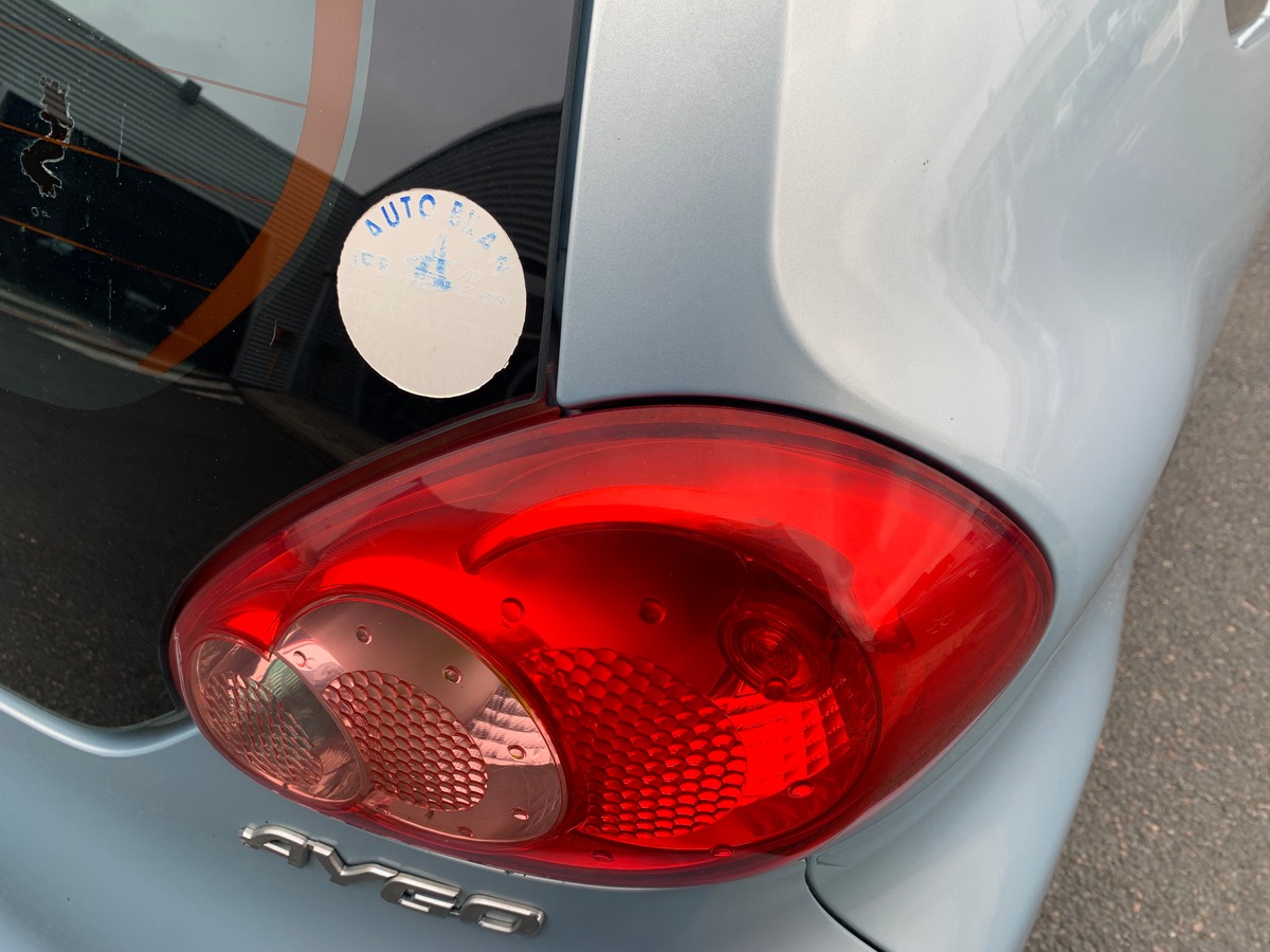 Toyota Aygo SPORT | 68 ch | Climatisation | Jantes alu | ABS | Phares antibrouillard